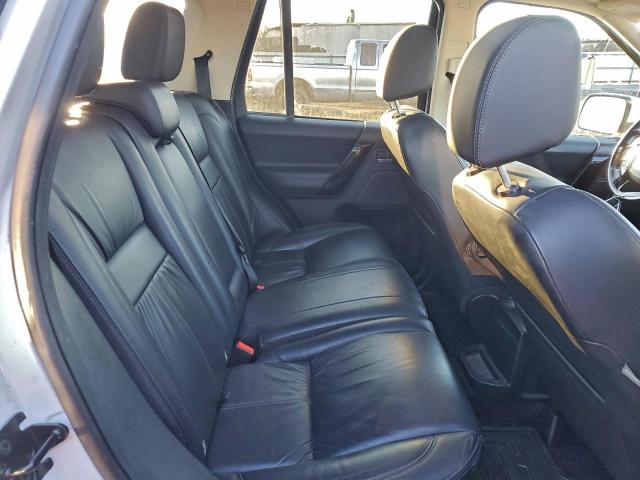 Land Rover LR2 Hse Luxury Image 5