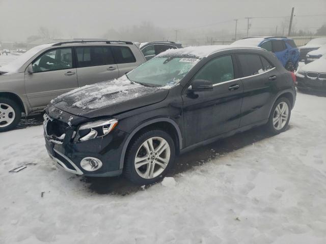  Salvage Mercedes-Benz GLA