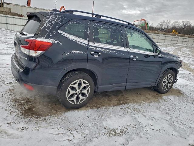 Subaru Forester Premium Image 6