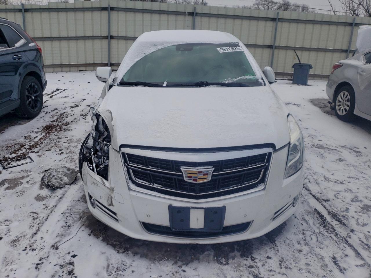 Cadillac XTS Premium Collection Image 4