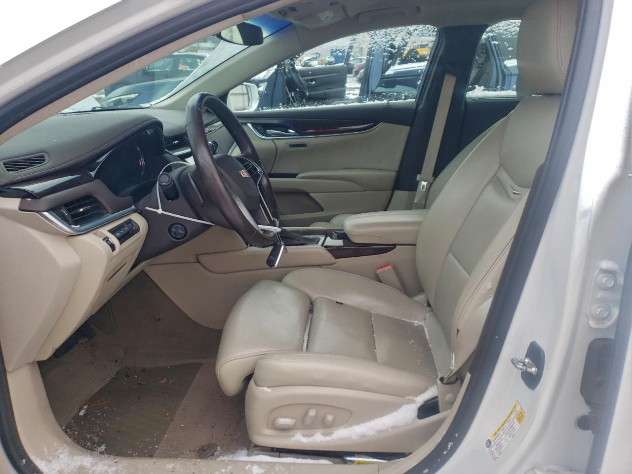 Cadillac XTS Premium Collection Image 7