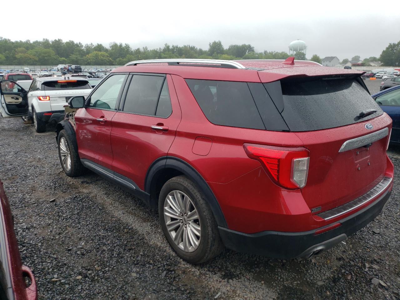 Ford Explorer Limited Image 10