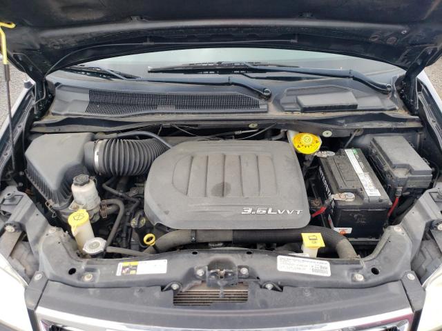 Chrysler Minivan Touring Image 12