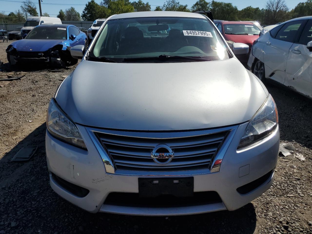 Nissan Sentra S Image 4
