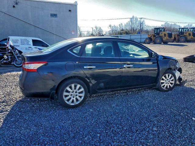 Nissan Sentra S Image 8