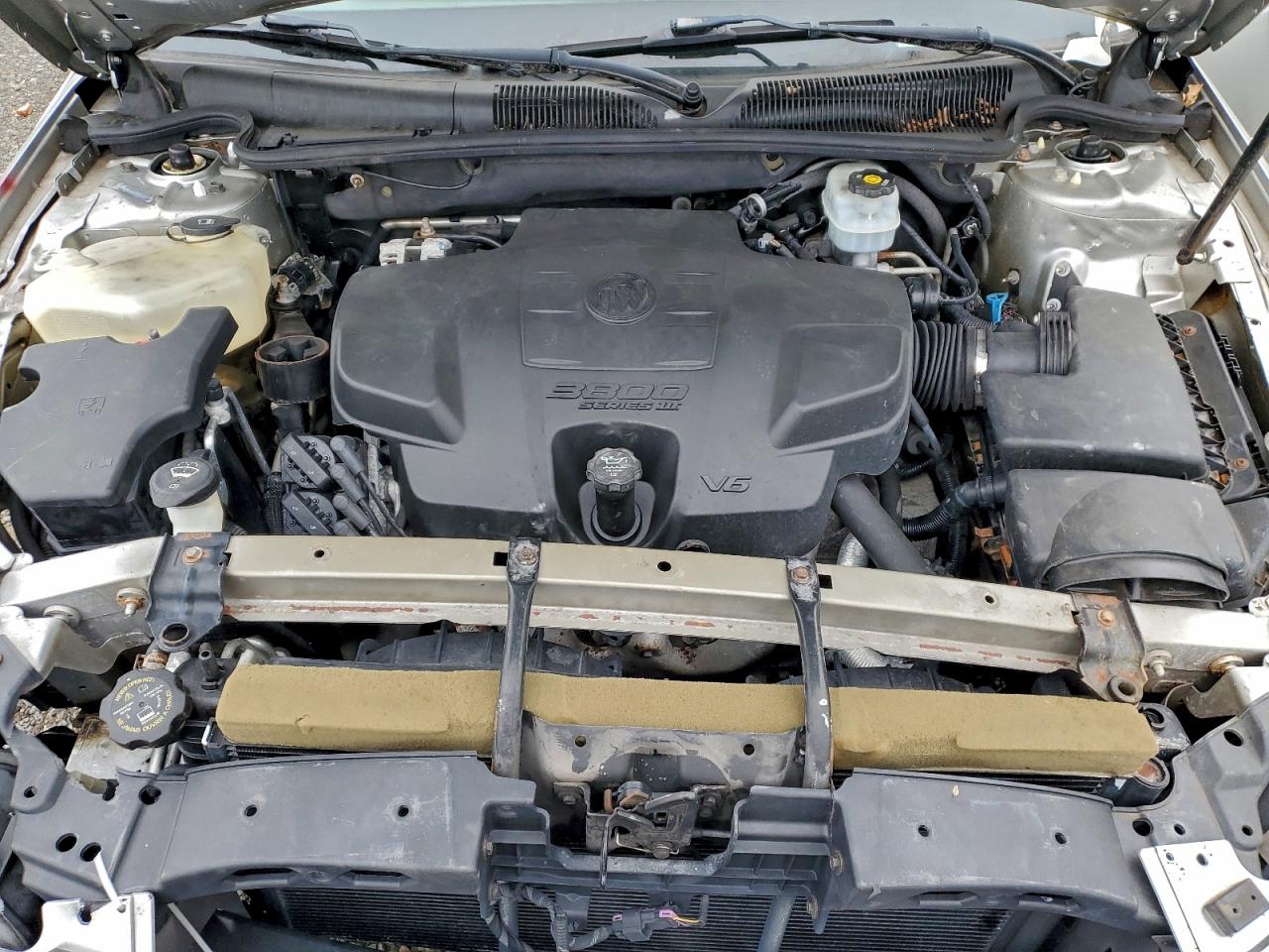 Buick Lucerne Cxl Image 8