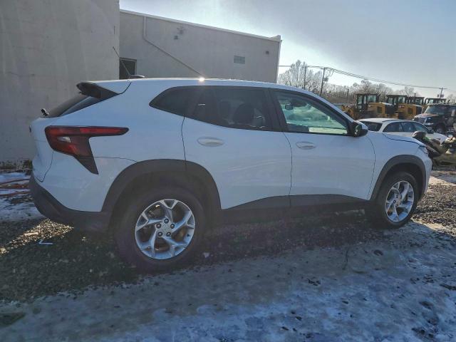 Chevrolet Trax Ls Image 13