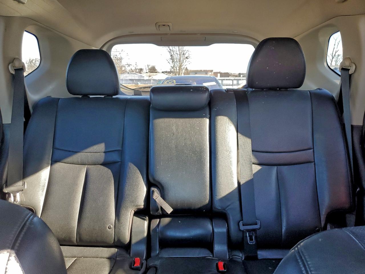 Nissan Rogue S Image 11