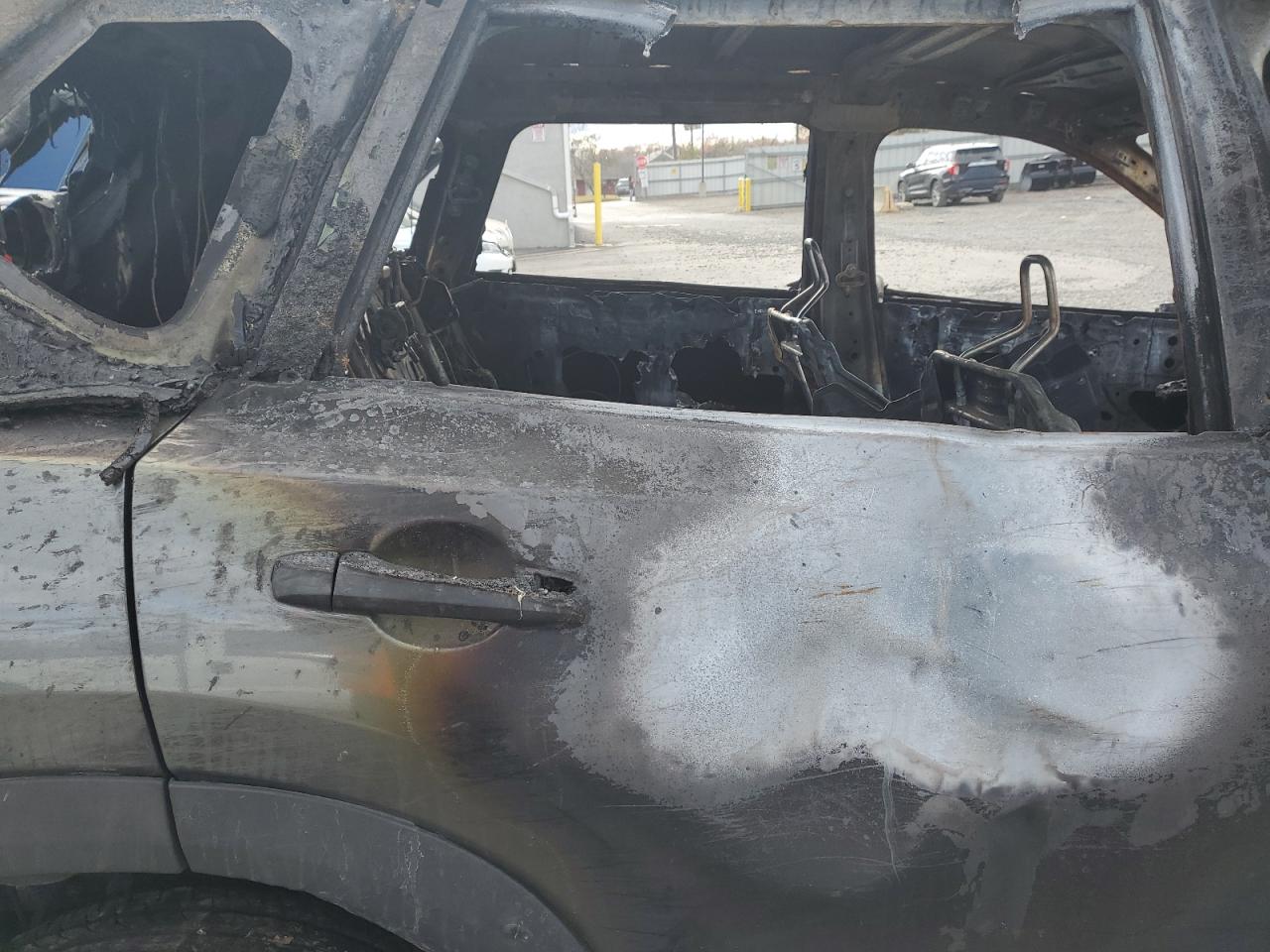 Nissan Rogue S Image 9