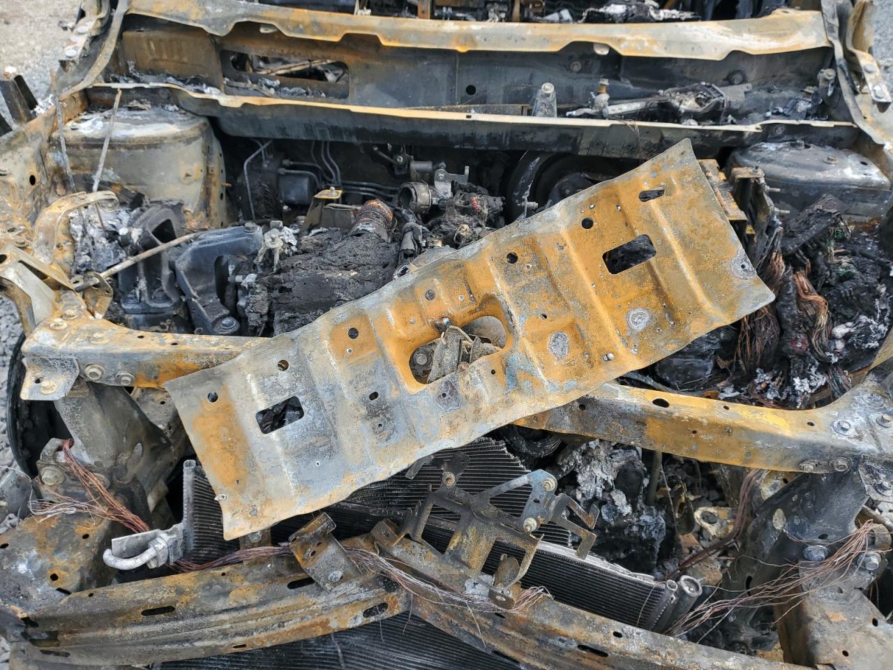 Nissan Rogue S Image 7