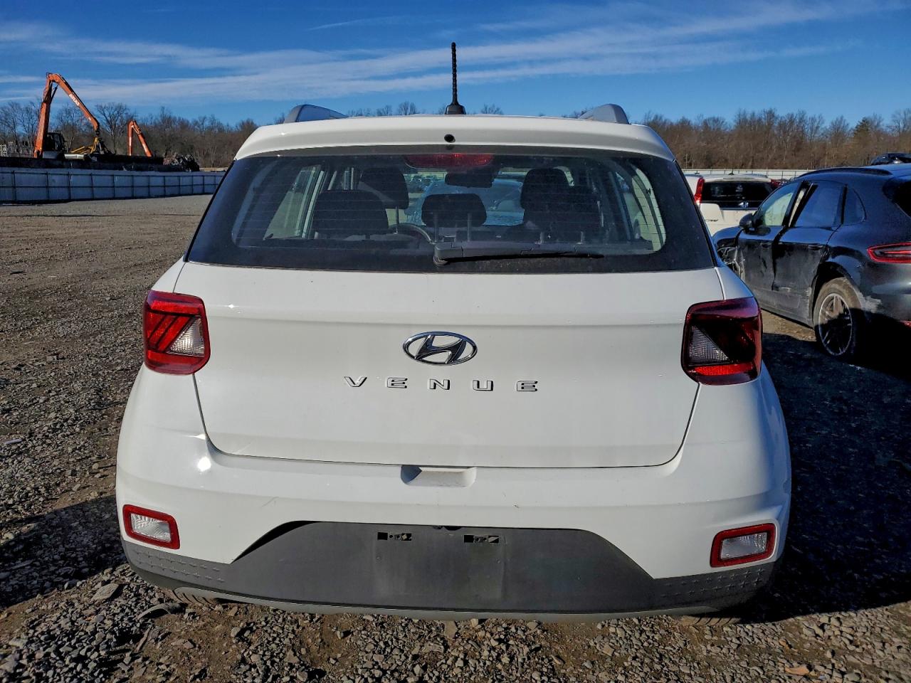 Hyundai VENUE Sel Image 13