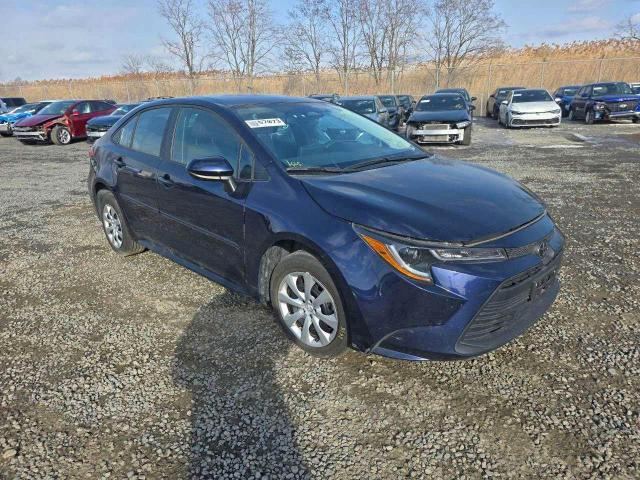 Toyota Corolla Le Image 14