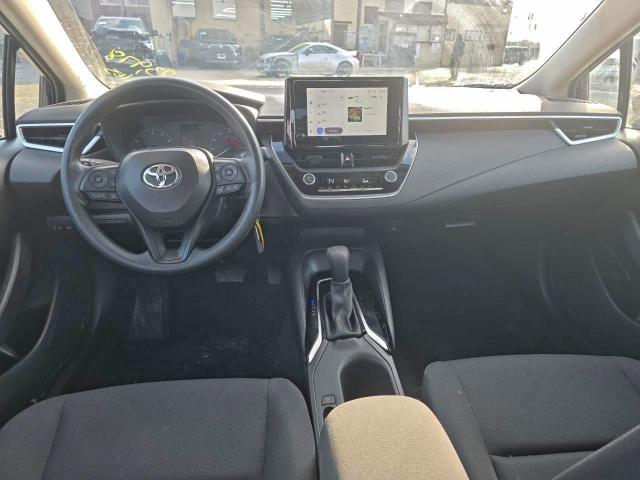 Toyota Corolla Le Image 5