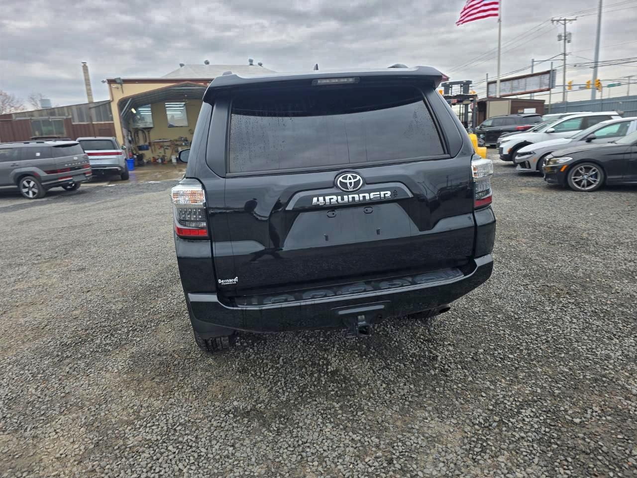 Toyota 4Runner Sr5/sr5 Premium Image 6