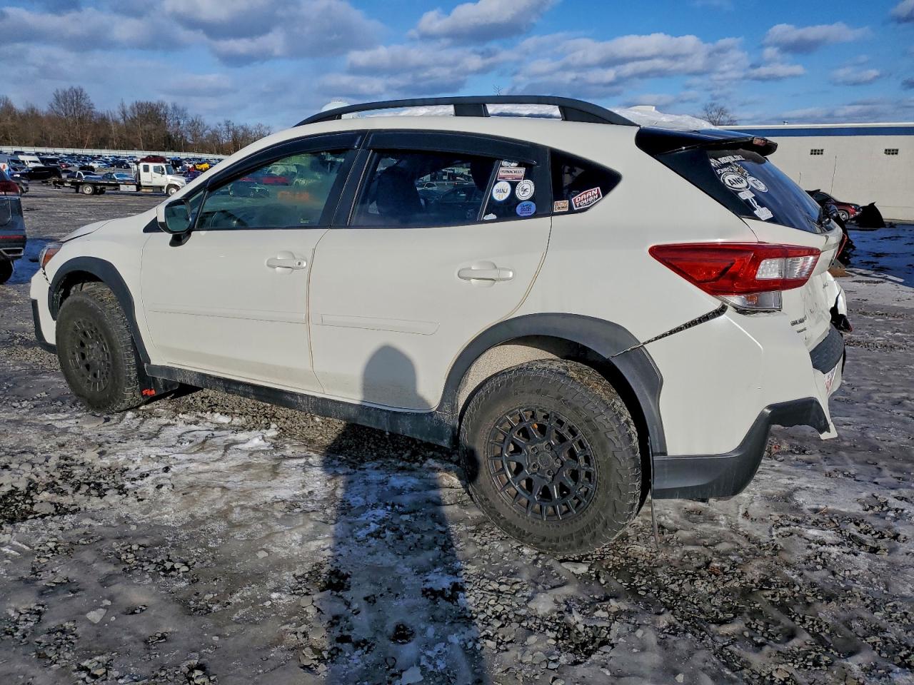 Subaru Crosstrek Premium Image 3