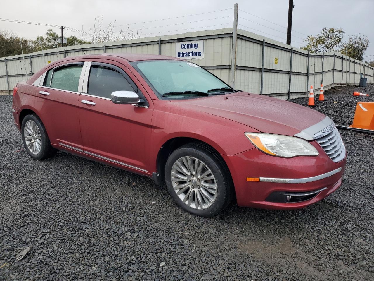 Chrysler 200 Limited Image 7