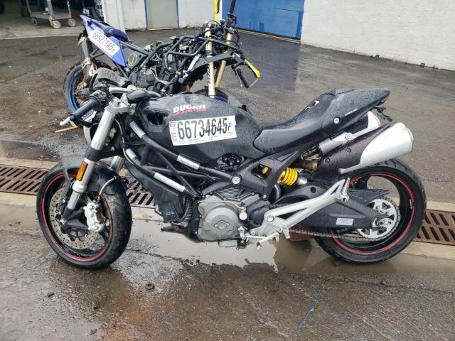 Ducati Monster 696 Image 3