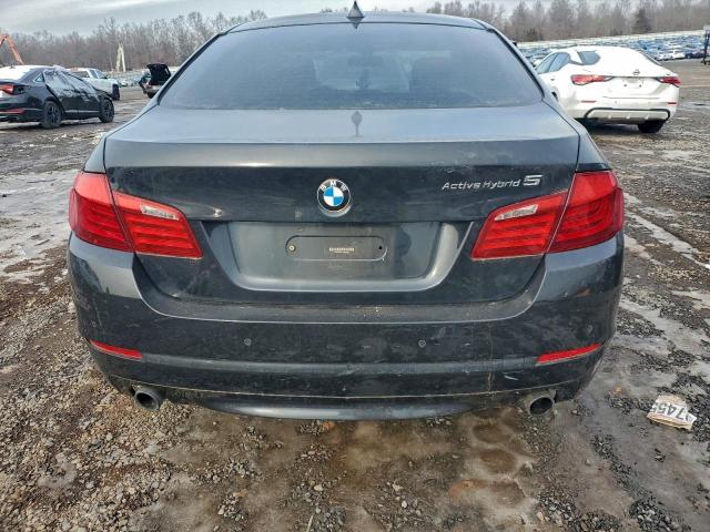 BMW 5 Series I Hybrid Image 8