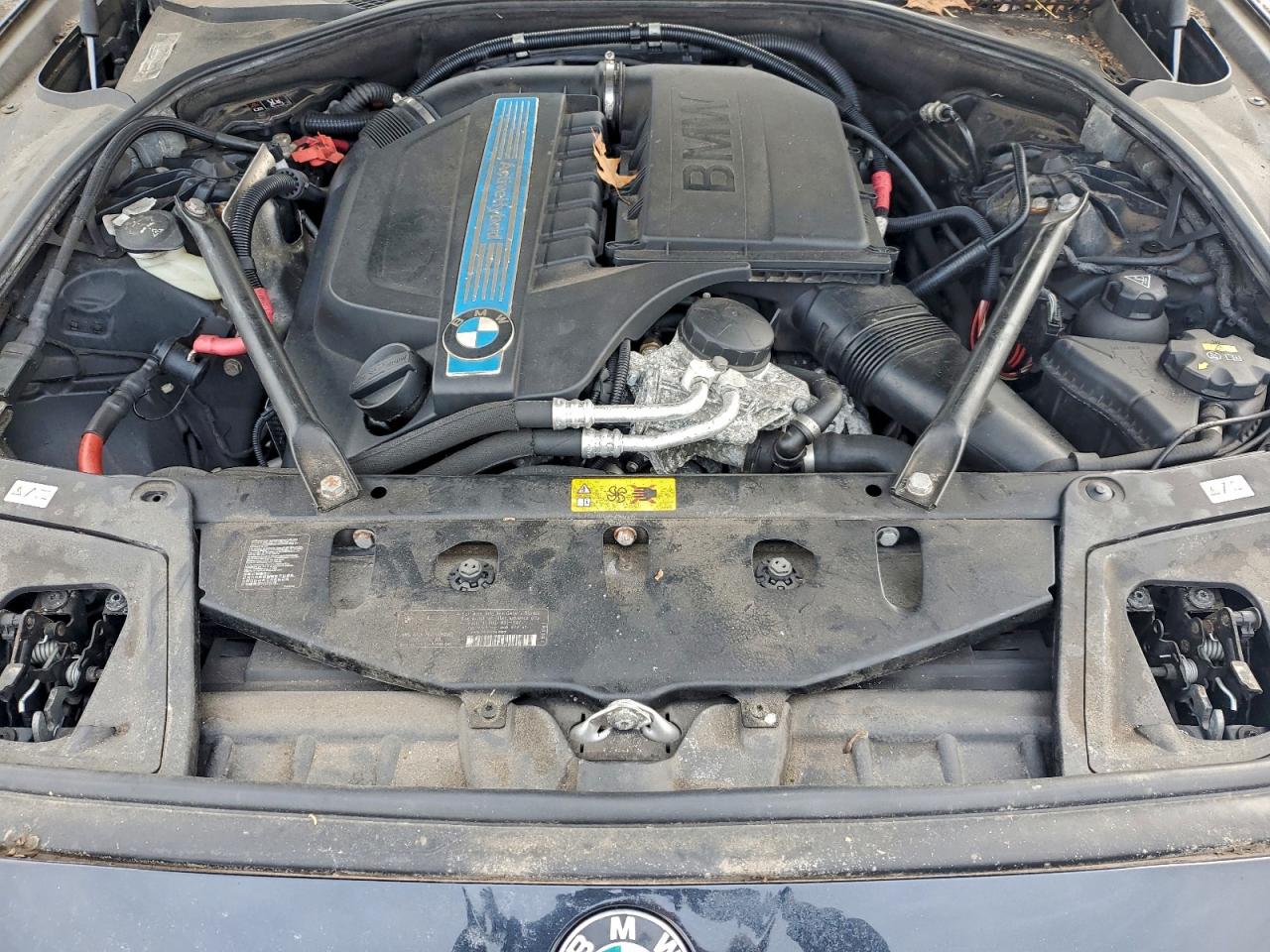 BMW 5 Series I Hybrid Image 12