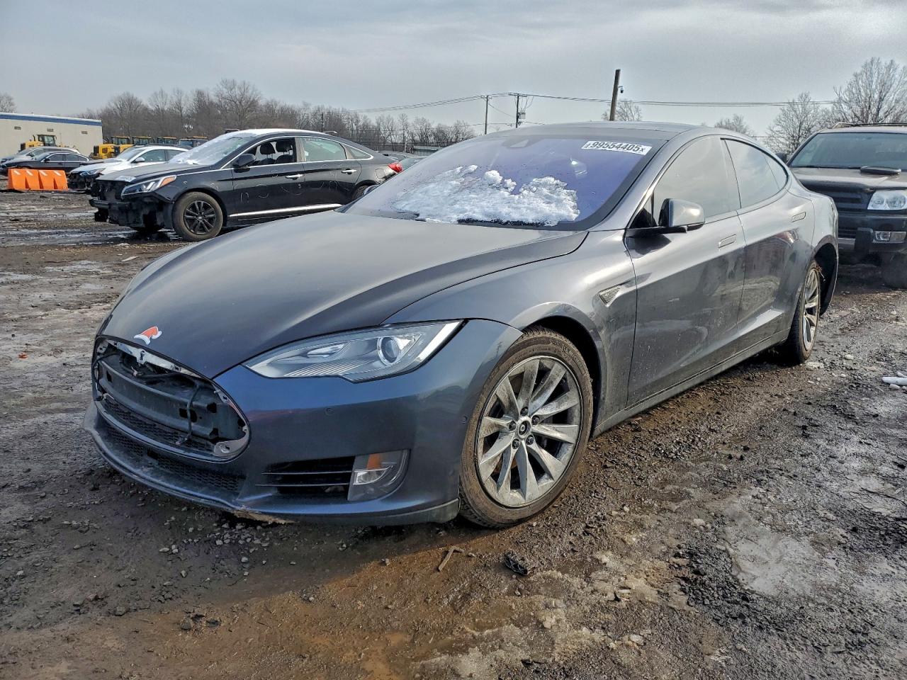 Tesla Model S Image 1