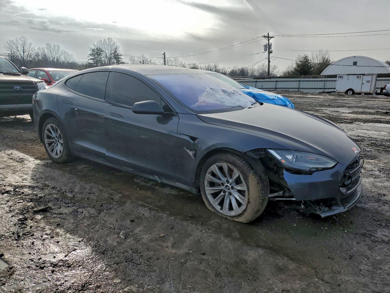 Tesla Model S Image 7