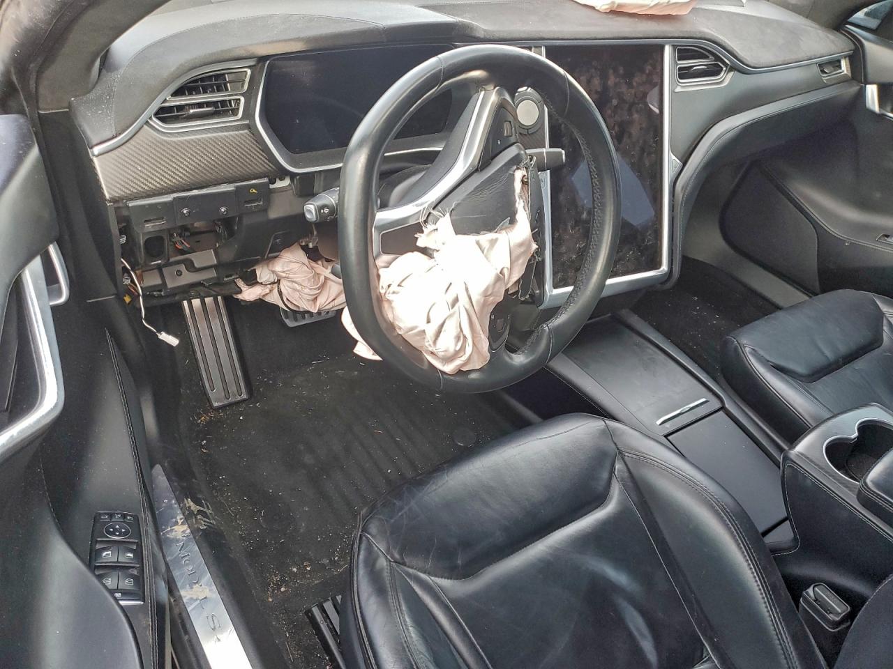 Tesla Model S Image 3