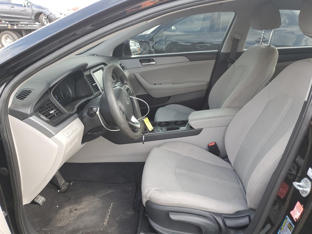 Hyundai SONATA Se Image 3