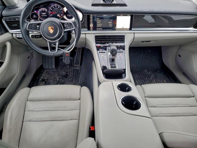Porsche Panamera 4s Image 6