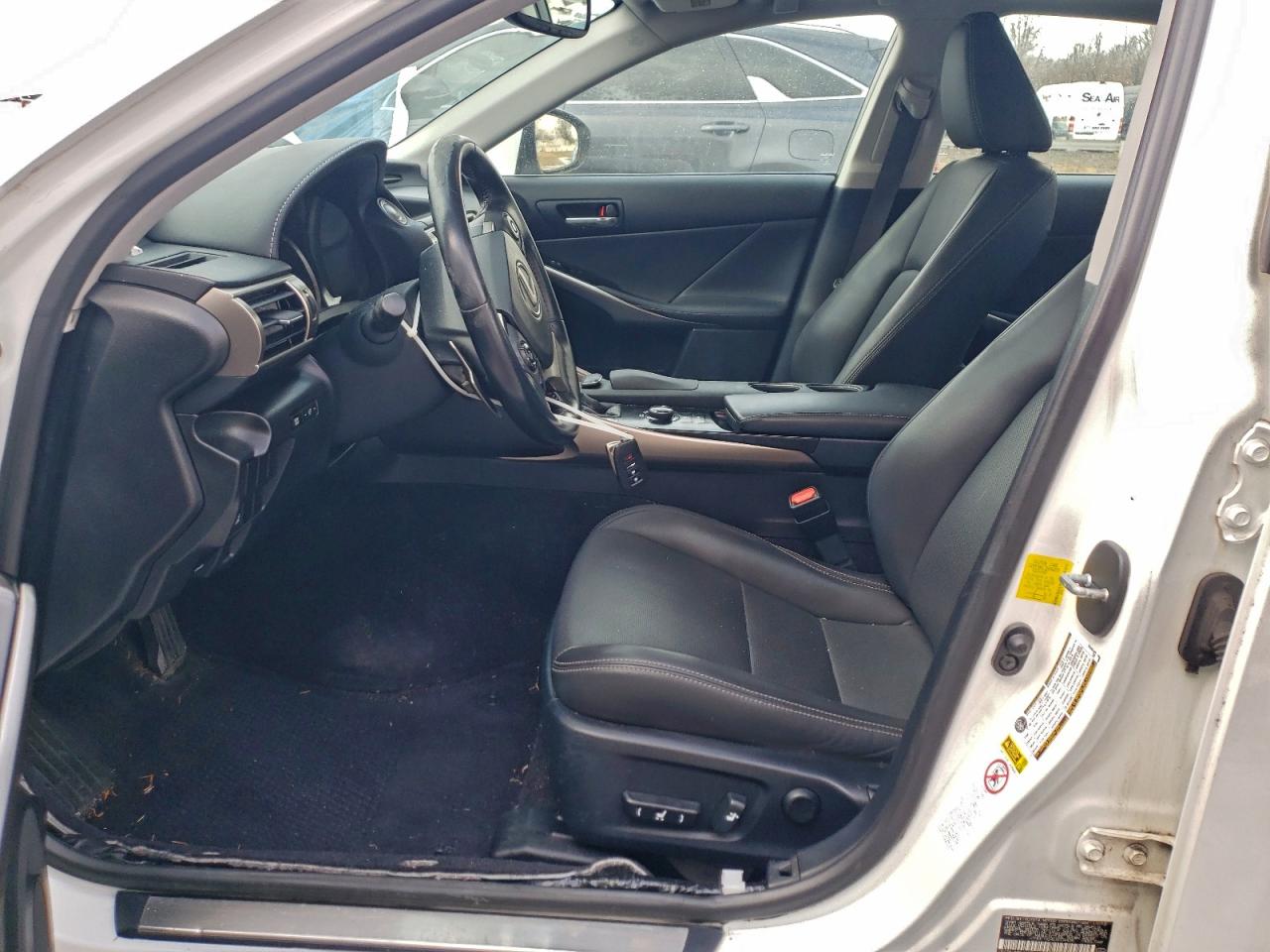 Lexus Is 250 Image 6