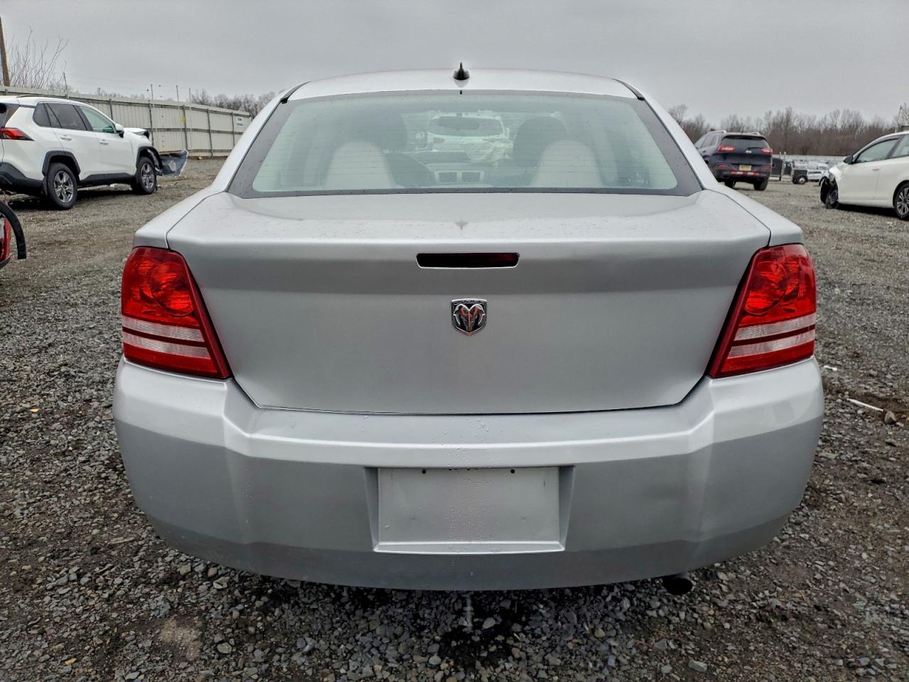 Dodge Avenger Se Image 9