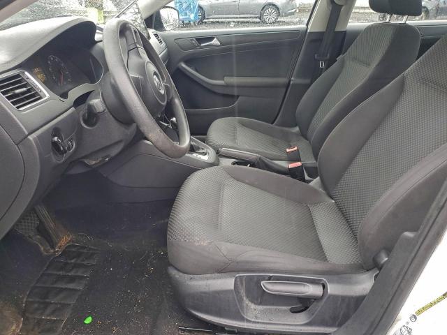 Volkswagen Jetta Base Image 8