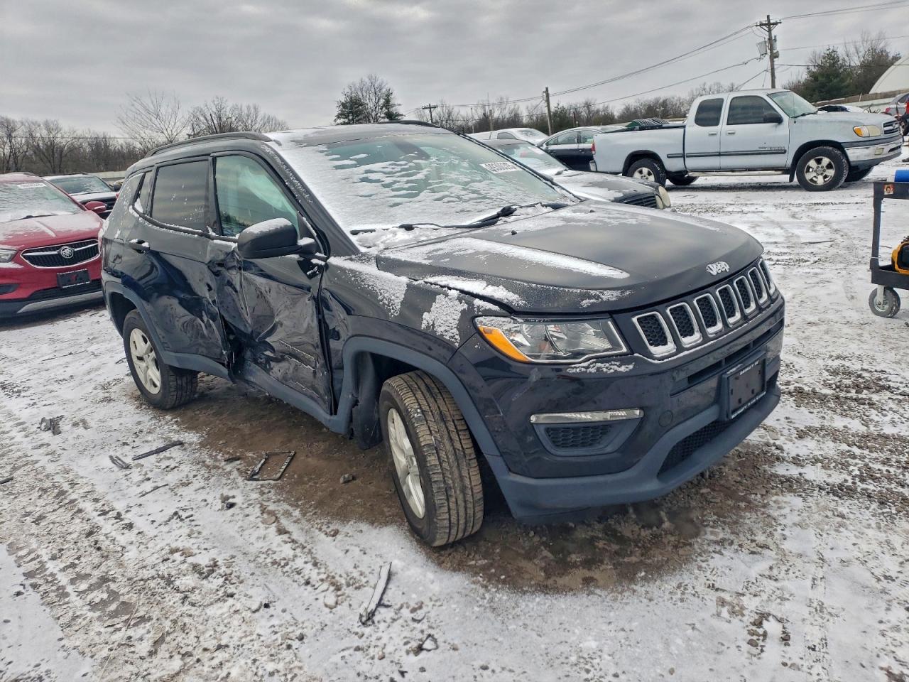 Jeep Compass Sport Image 2