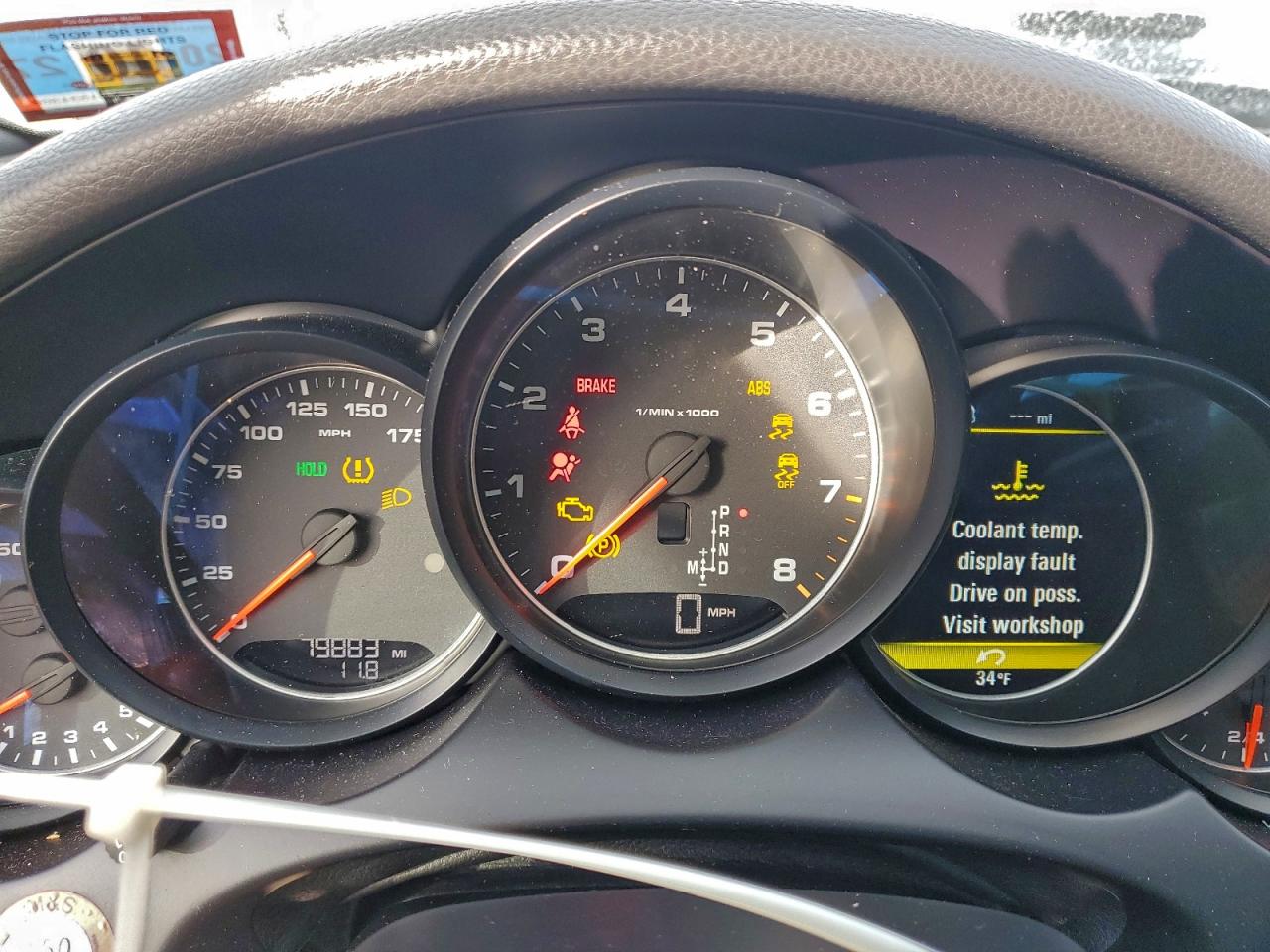 Porsche Cayenne Image 9