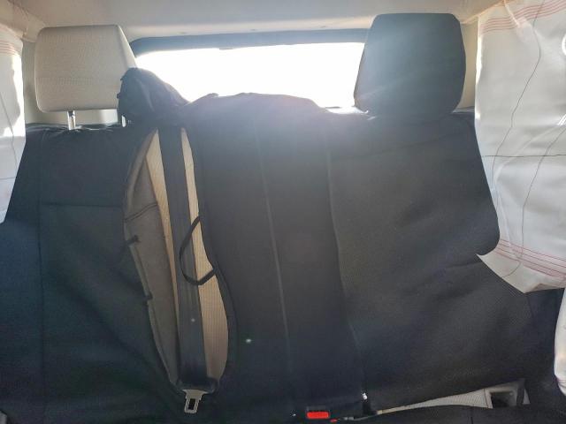 Toyota Corolla L Image 9