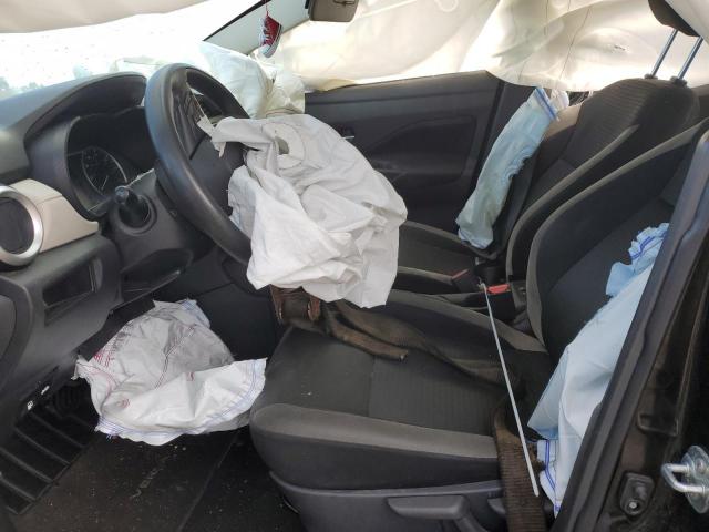 Nissan Versa Sv Image 7