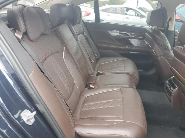BMW 7 Series Xi Image 11