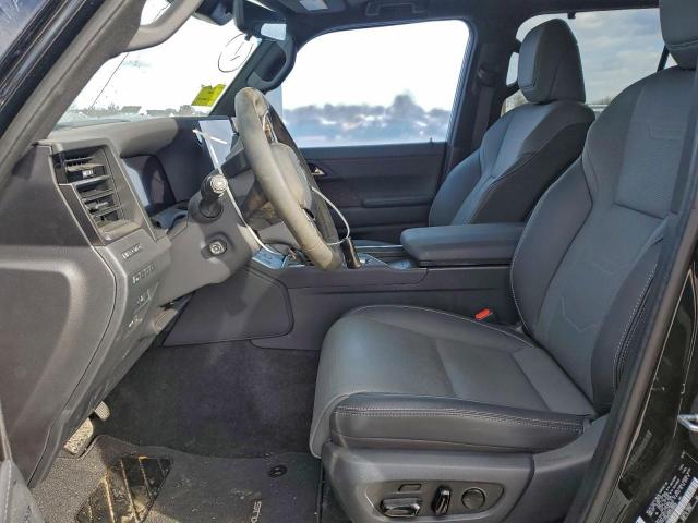 Lexus Gx 550 Luxury Image 4