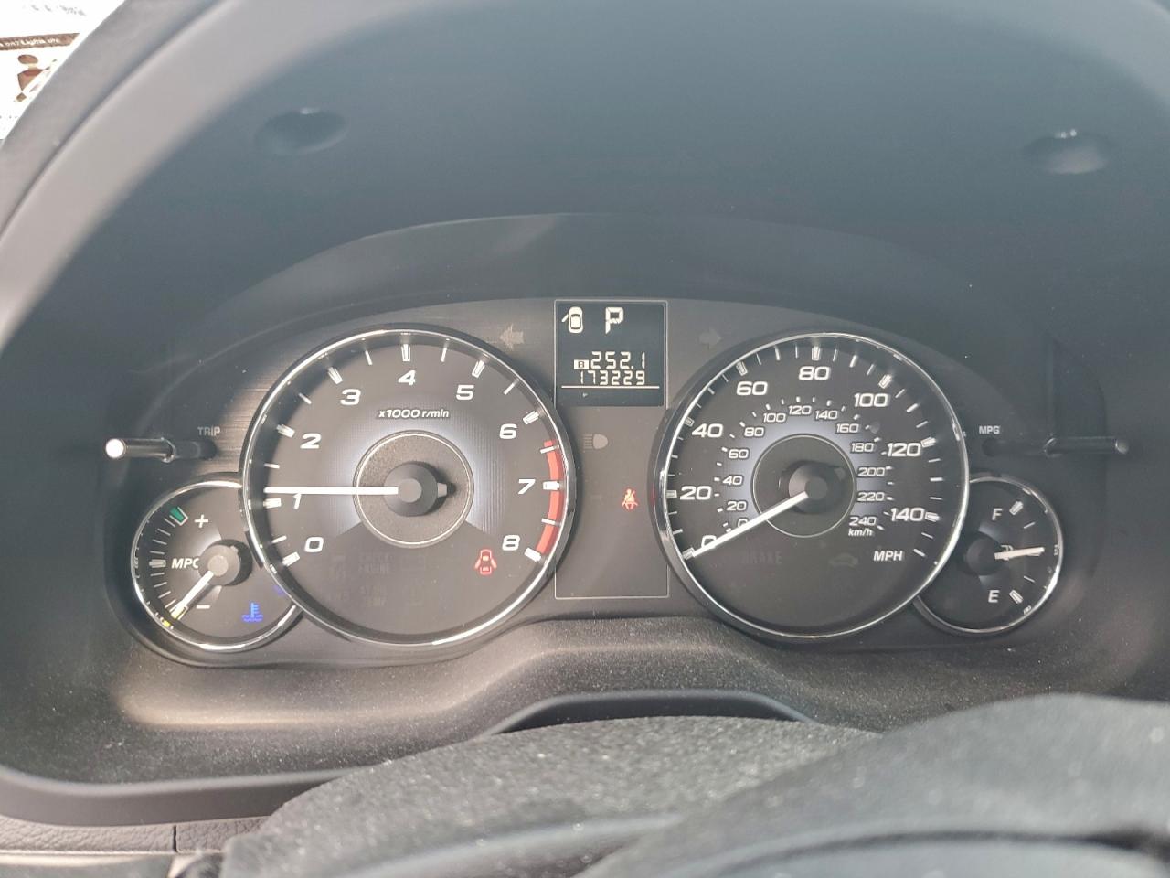 Subaru Legacy 2.5i Premium Image 2