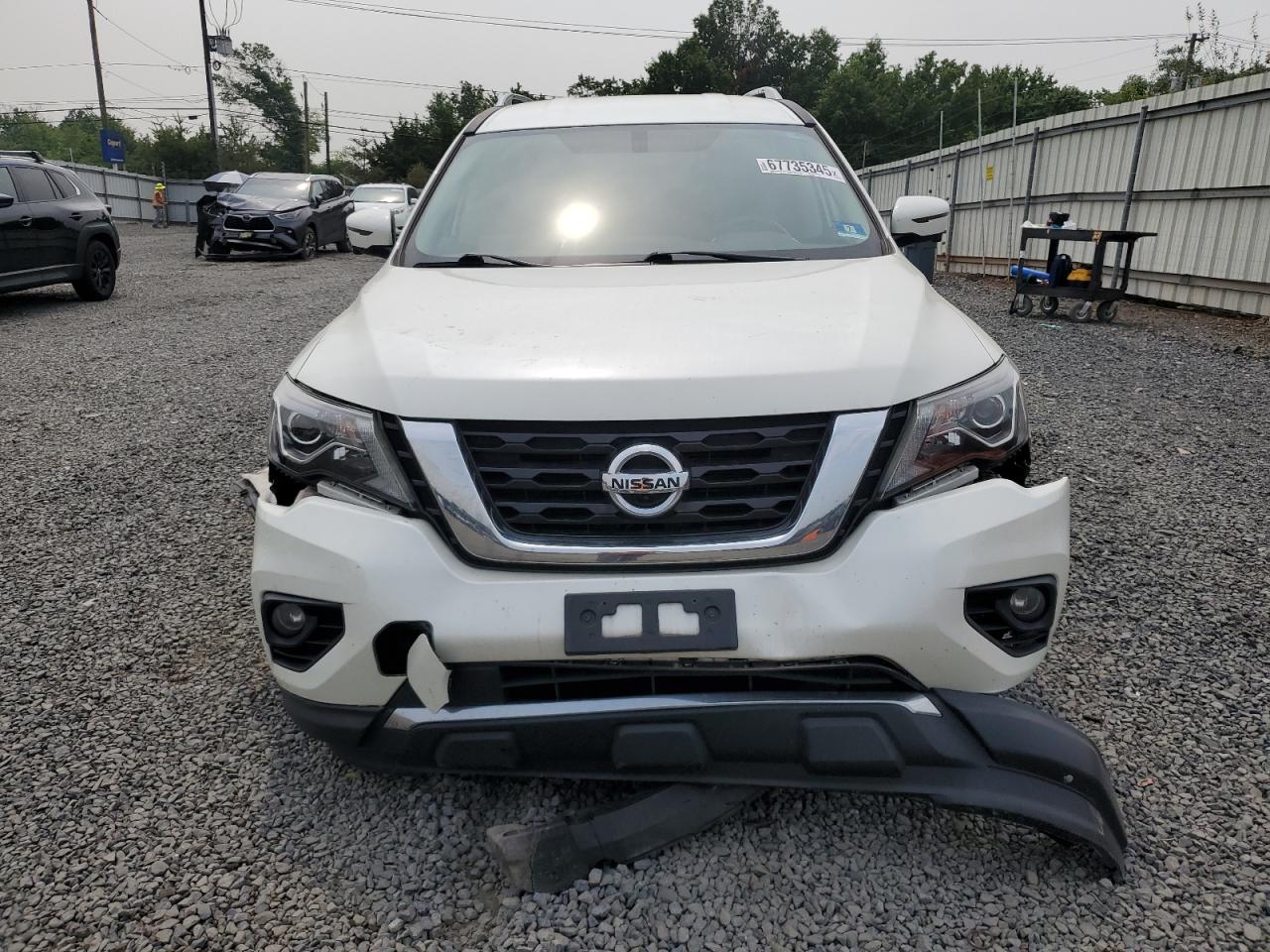 Nissan Pathfinder Sl Image 13