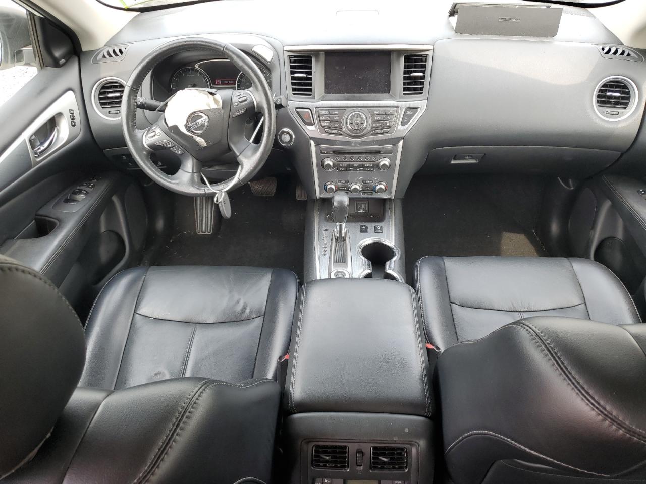 Nissan Pathfinder Sl Image 6
