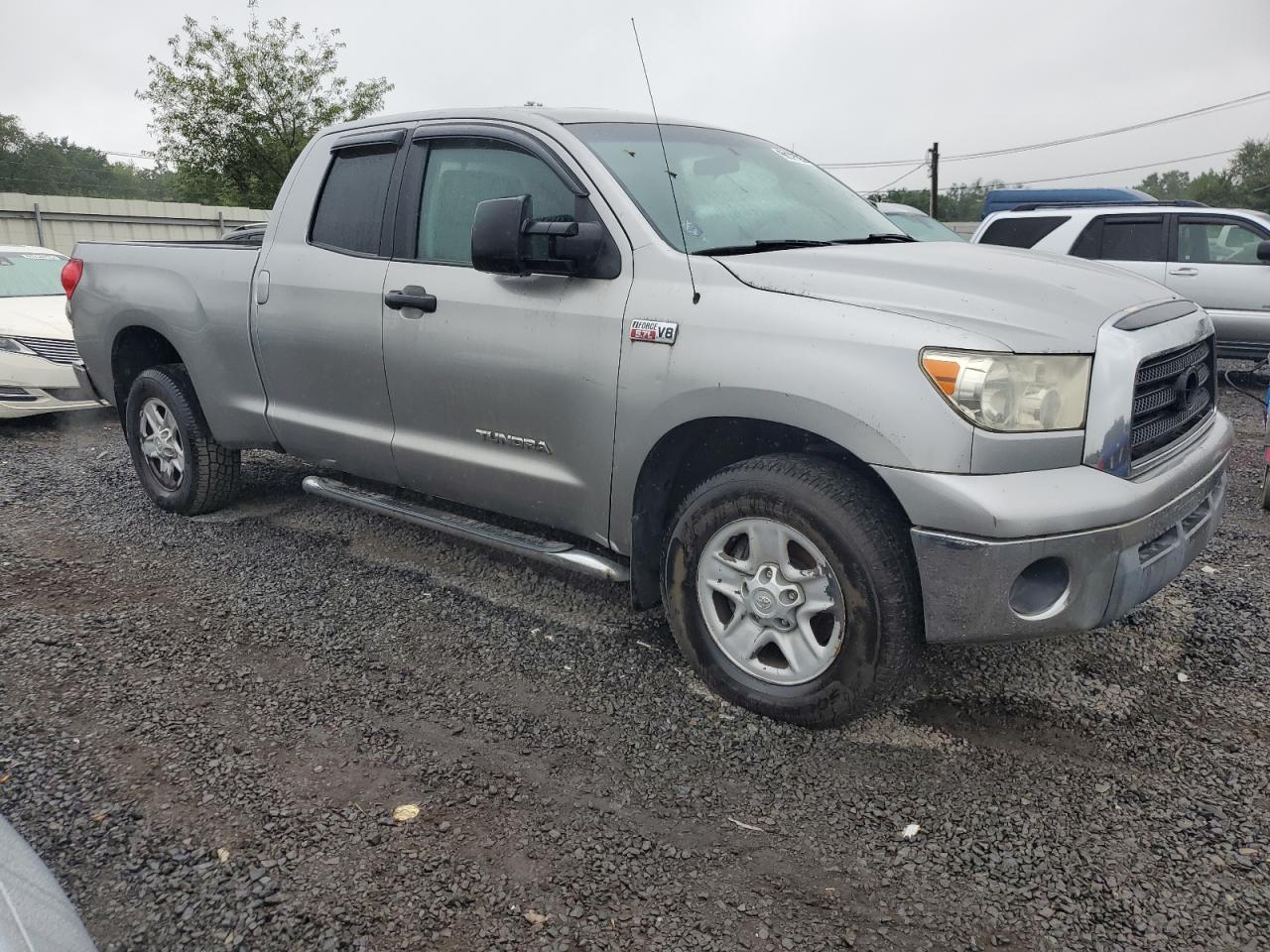Toyota Tundra Double Cab Image 7