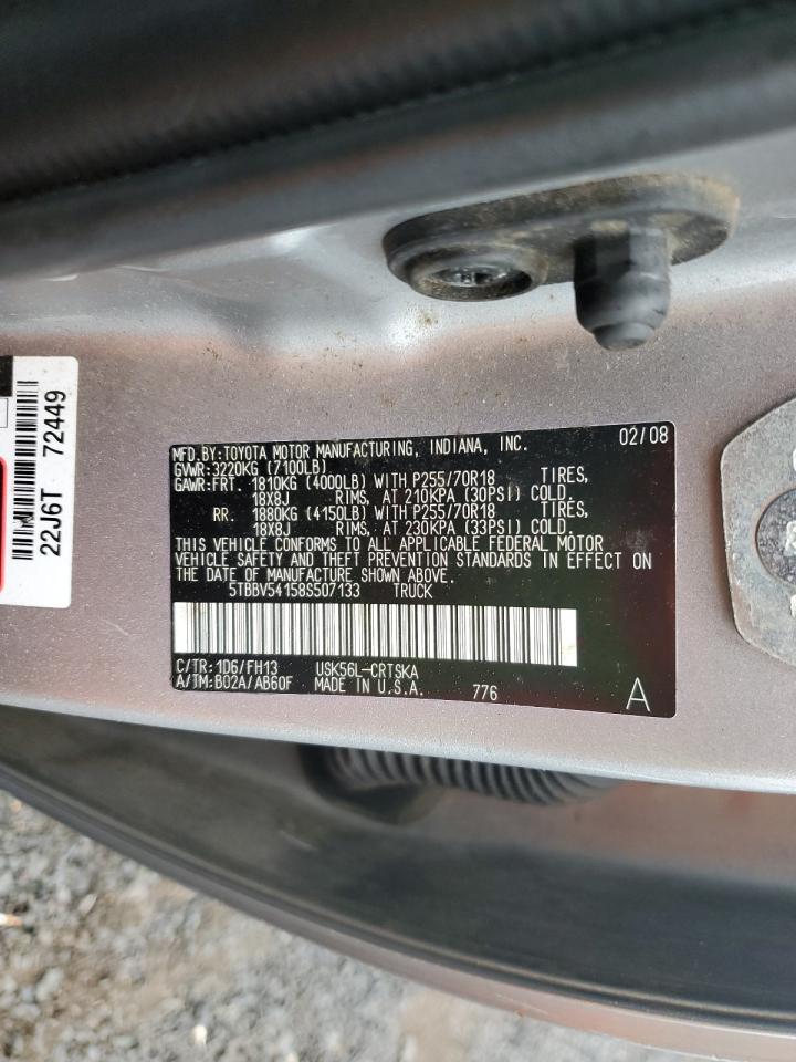 Toyota Tundra Double Cab Image 12