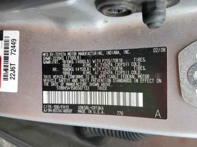 Toyota Tundra Double Cab Image 12