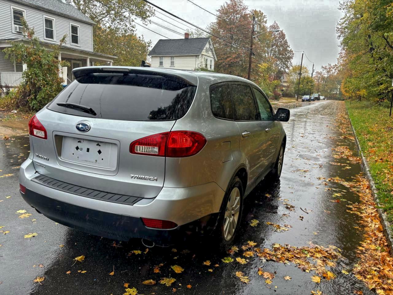 Subaru Tribeca Limited Image 4