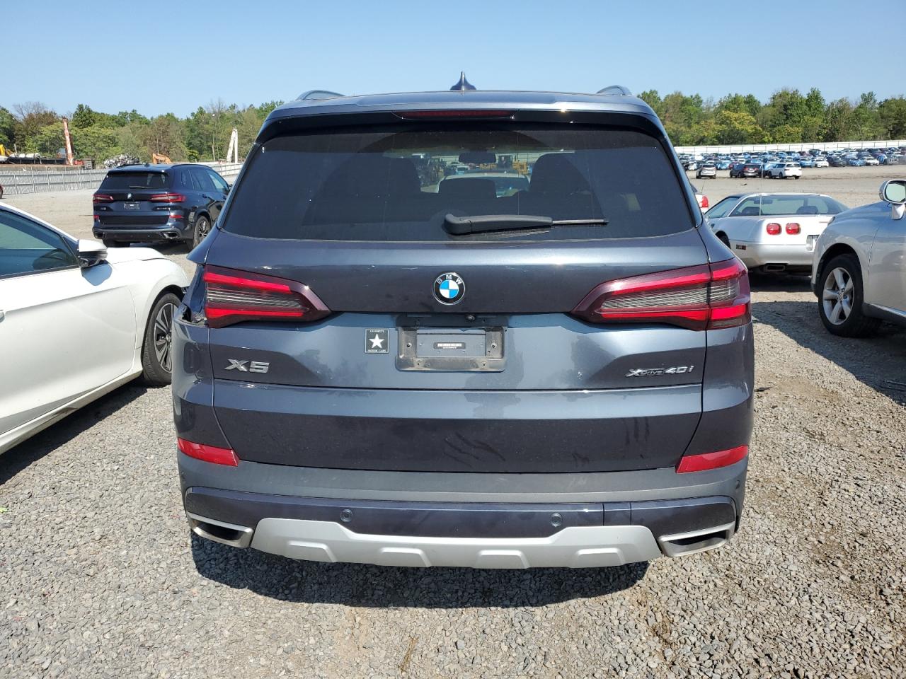 BMW X Series Xdrive40i Image 3