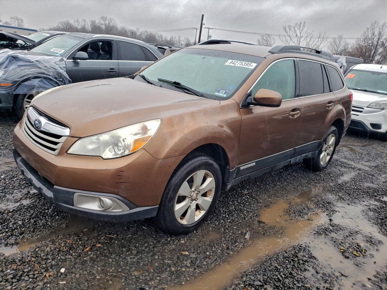 Subaru Outback 2.5i Premium Image 1