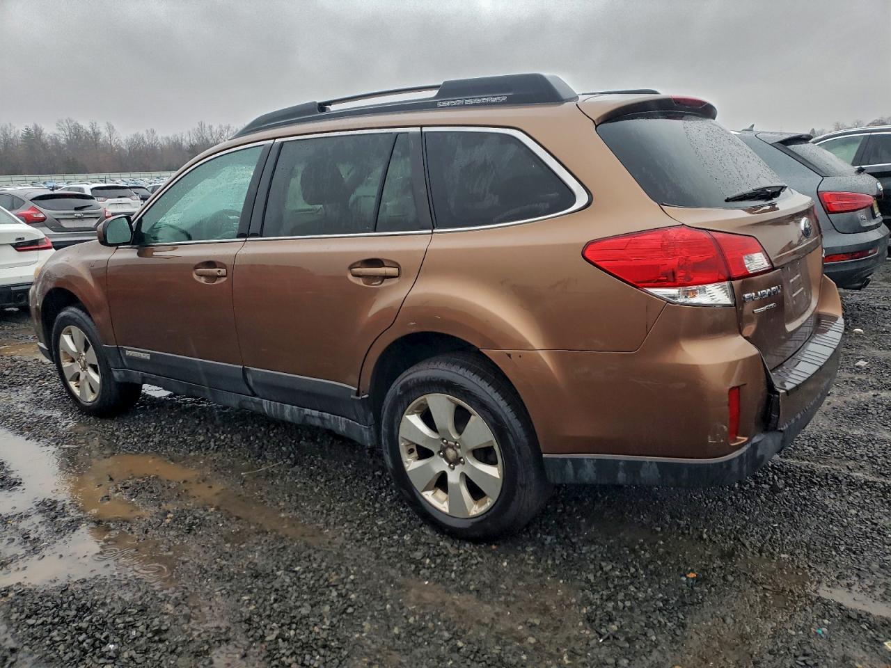 Subaru Outback 2.5i Premium Image 4