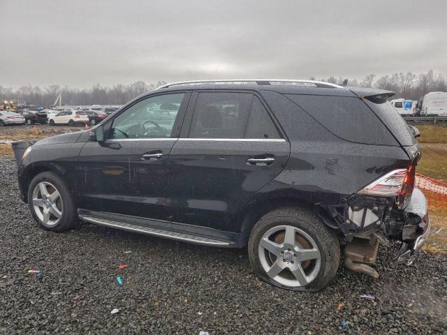 Mercedes-Benz M-Class 550 4matic Image 7