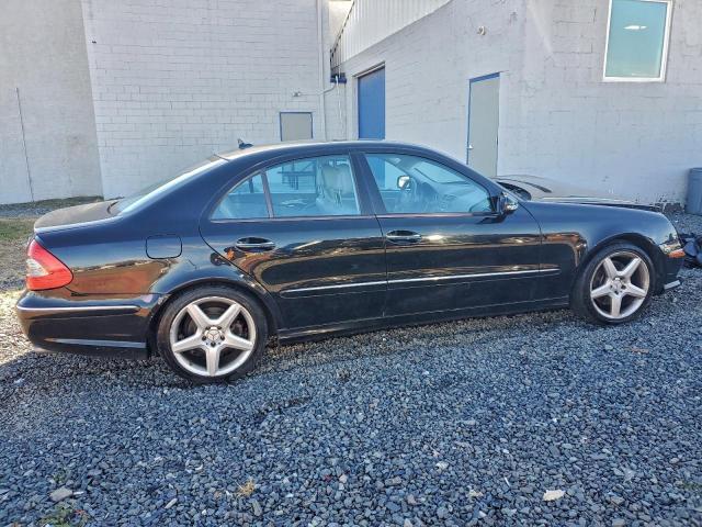 Mercedes-Benz E-Class 350 4matic Image 6