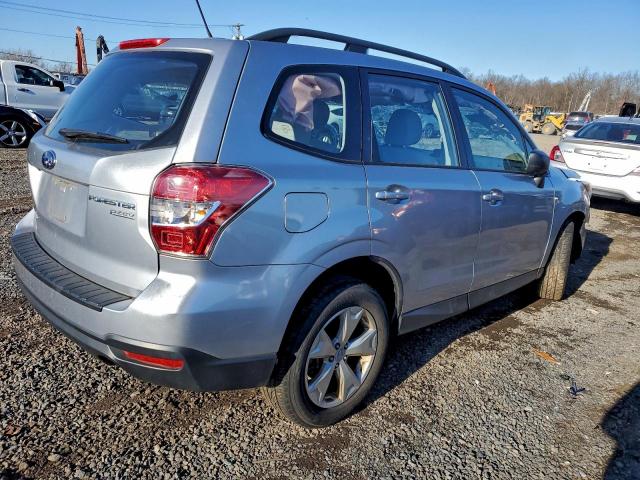 Subaru Forester 2.5i Image 11